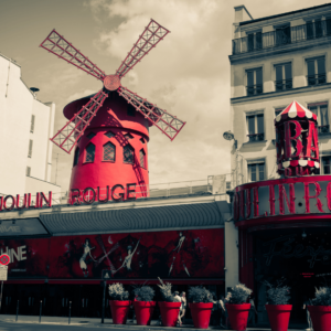 Moulin Rouge em Paris